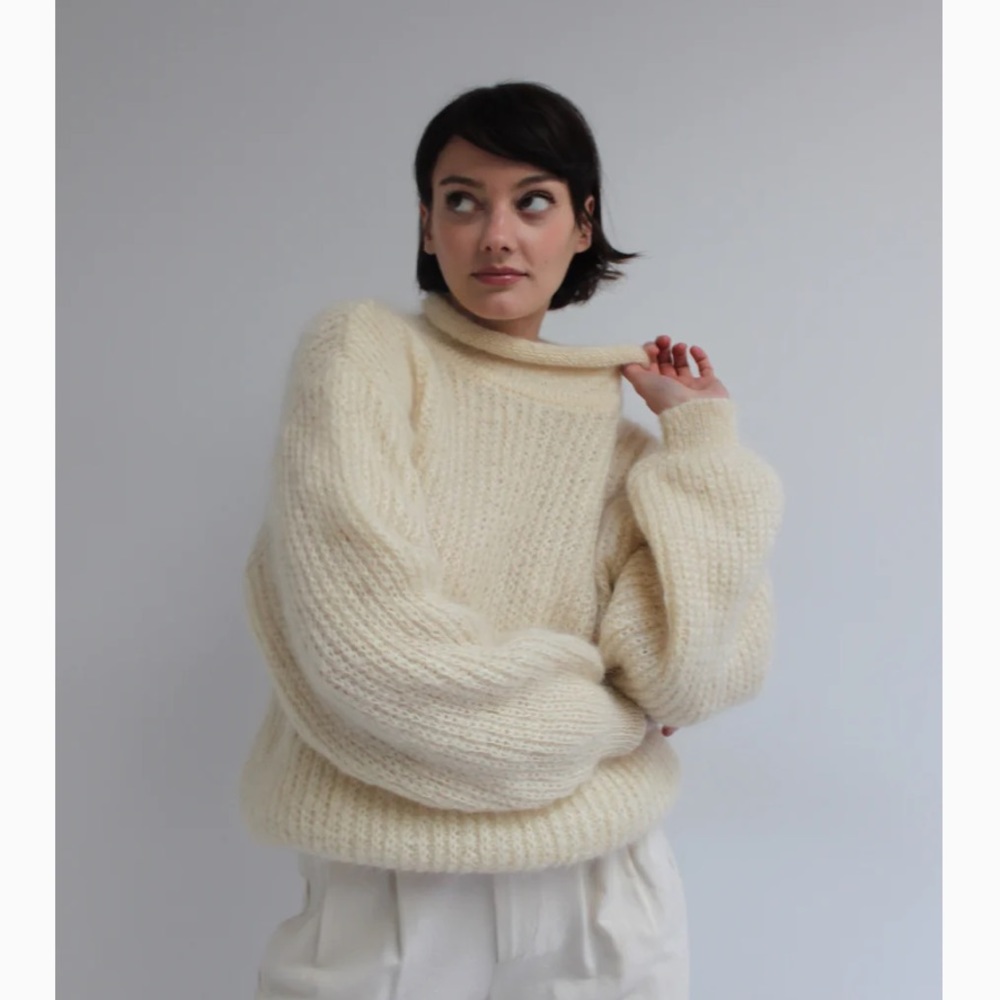 Rare Vintage Classic Italian Mohair Rolled Neck Knit